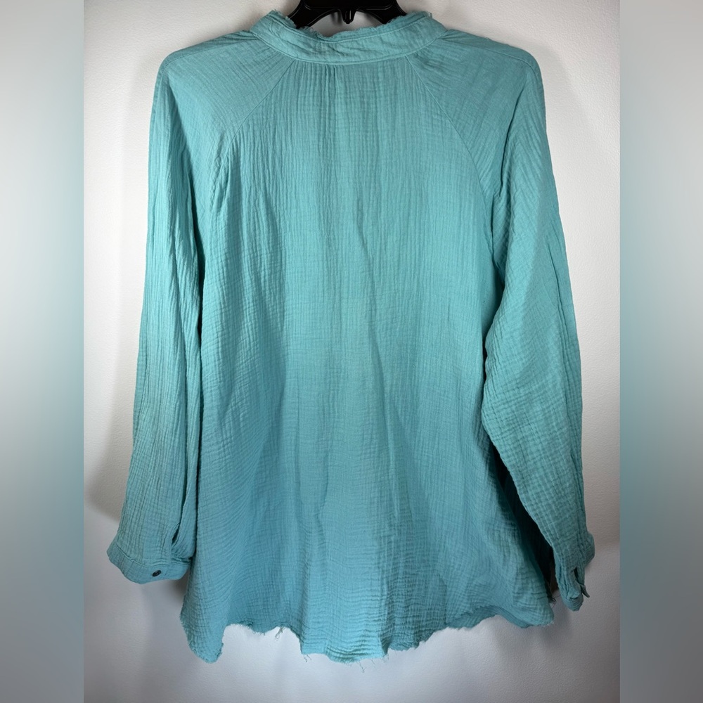 Cato Women's Plus Size Gauze Aqua Button-Up Top Size 22/24W‎ - Picture 4 of 4